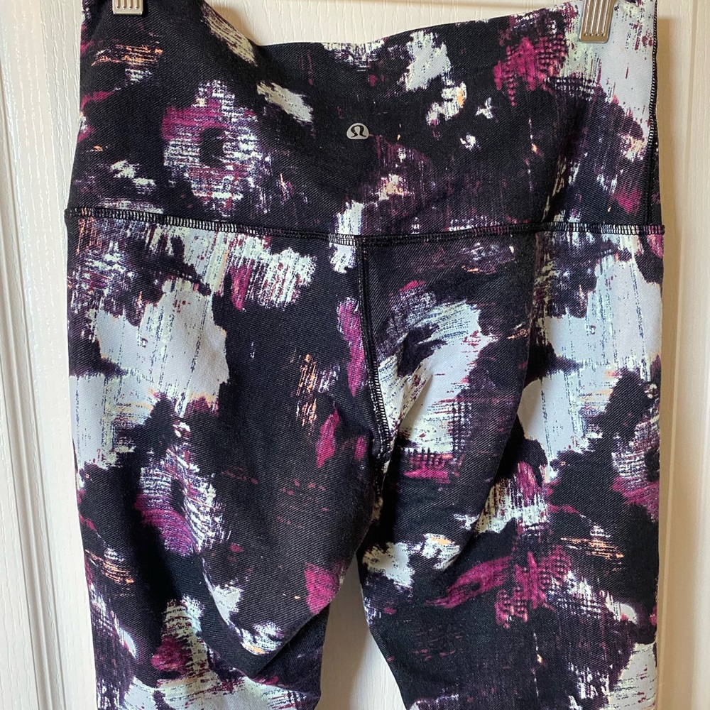 Lululemon Wunder Under full length pants - Picture 7 of 8